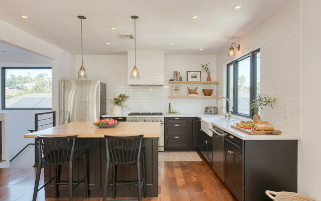 Silver Screen by Avantstay Luxe Backyard Escape