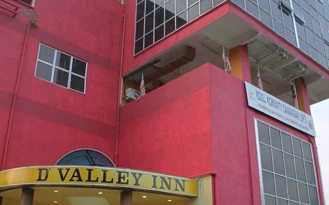 D Valley Hotel