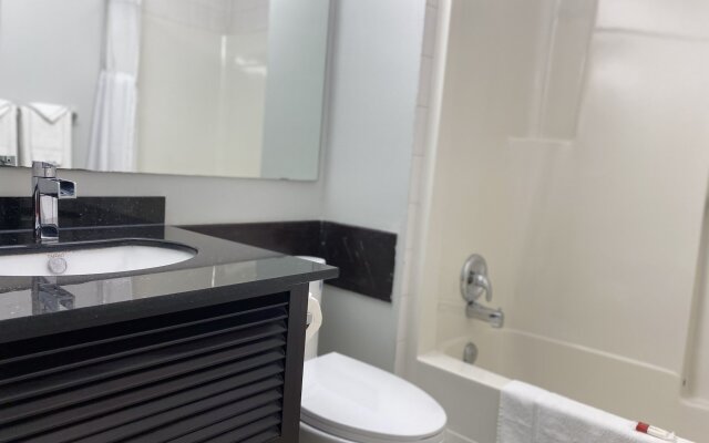 Travelodge by Wyndham Miramichi New Brunswick