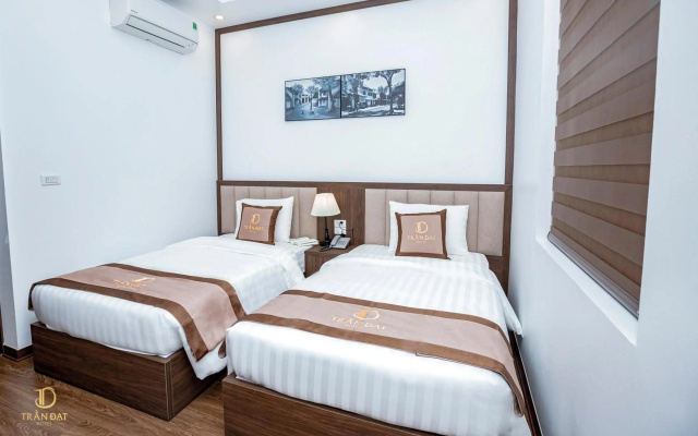 Trần Đạt Hotel – Guest Rooms – Ha Long