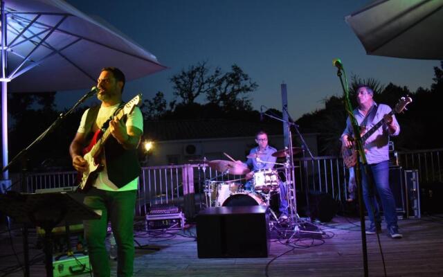 Camping Les Pins de Sel