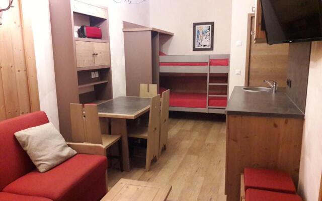 T2 RESIDENCE ANTARES 4* pieds des pistes