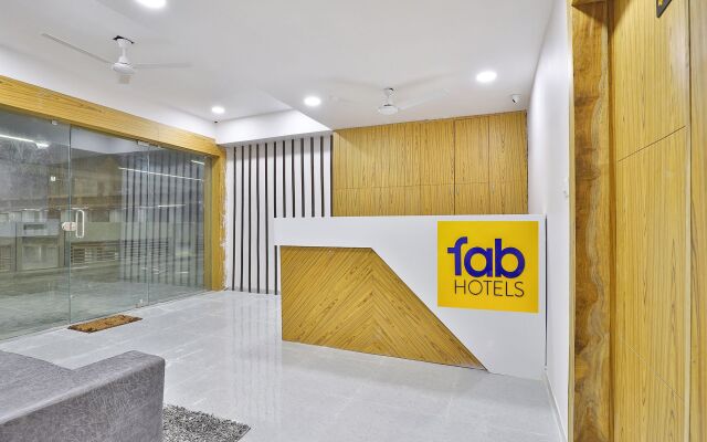 FabHotel Parkland A