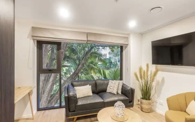Condo in Queen St CBD w Pool and Gym Zodiak Stays – Guest Rooms – Auckland
