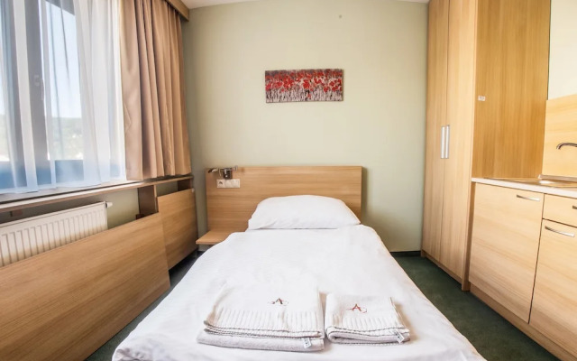 Alexandra Business Hotel