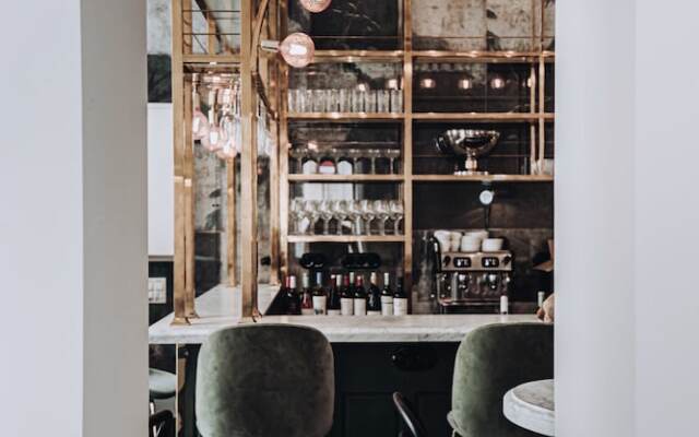 Ocho Suites & Kitchen