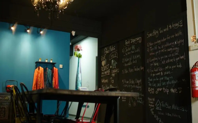 Spot on 89956 the Blue Malacca