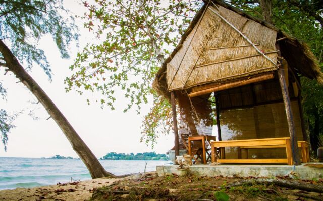 Bamboo Cottages