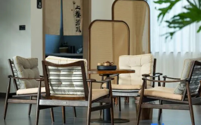 Yixing Oasis Waterfront Garden Homestay