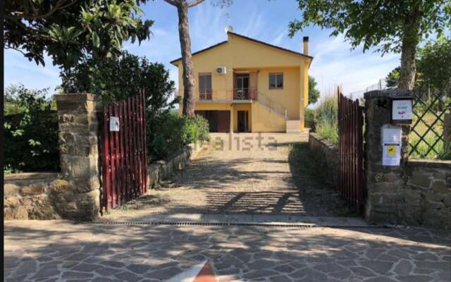 Villa Singola In Aperta Campagna,massima Privacy