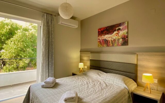 Eirini & Manolis Apartments