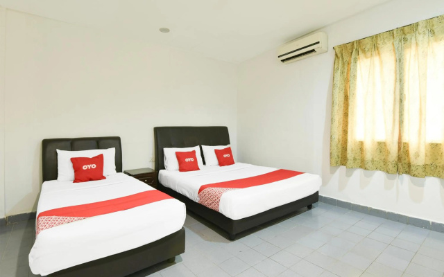 Hotel O KB Near Siti Khadijah Market Formerly KB 7 Days – Guest Rooms – Kota Bharu