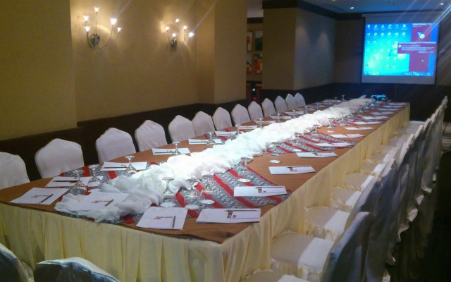 Al Jaad Mahbas Hotel