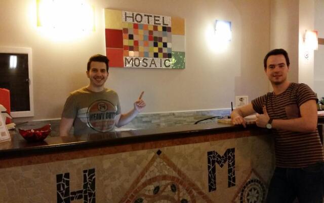 Hotel Mosaic