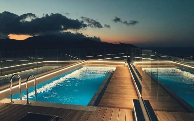 King Crimson Luxury Apartments