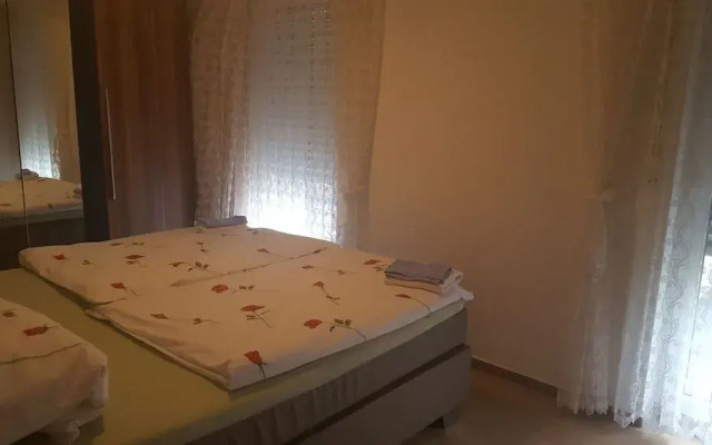 Outletcity Ferienwohnung Wohnung 1 - 2