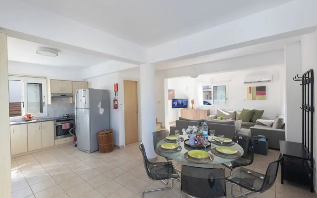 Protaras Blue River Villa Br26