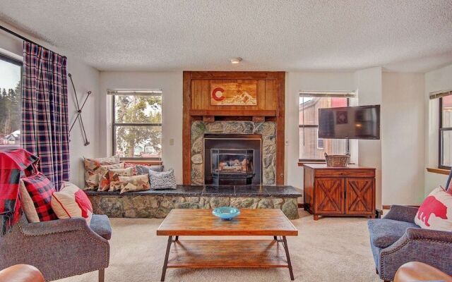 Tyra Summit A2E/F - 4 Br Condo