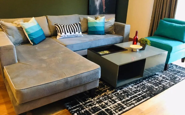 The Green Luxury Apartment