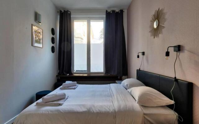 Appartement Calme proche Champs Elysées - 6P