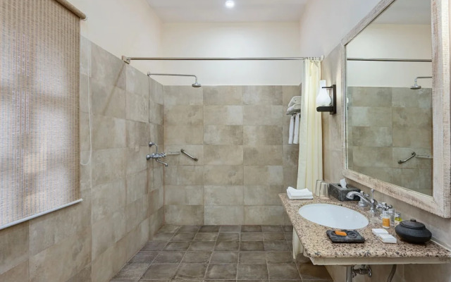 Hotel Dev Vilas