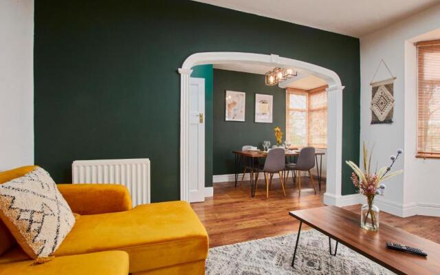 Stylish 2 Bedroom Flat - Close To Newcastle City Centre