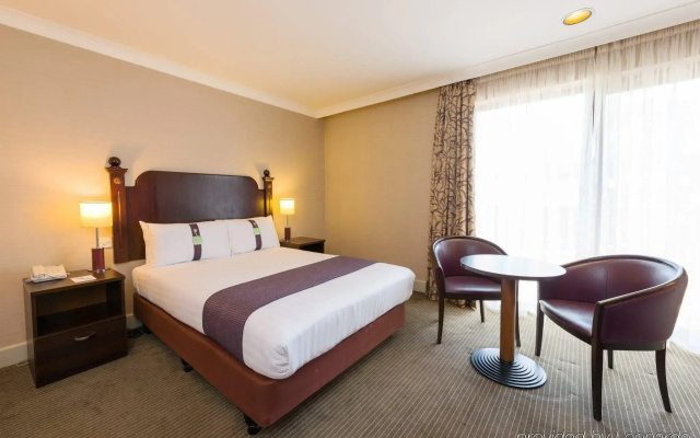 Holiday Inn Glasgow East Kilbride by IHG
