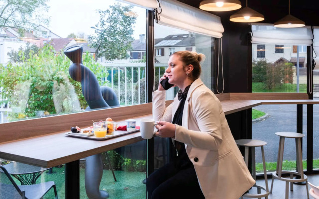 ibis Cergy Pontoise Le Port