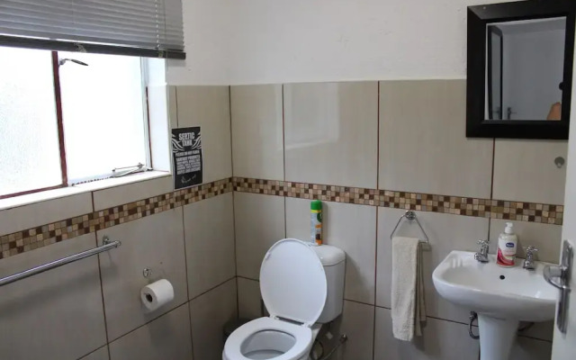 HomeBase Kruger - Hostel