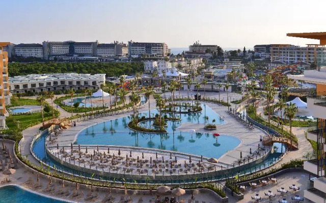 Wyndham Alanya Hotel