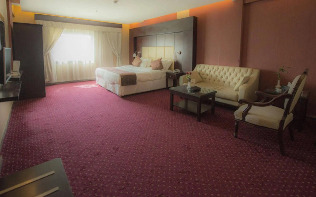 Sharz Hotel