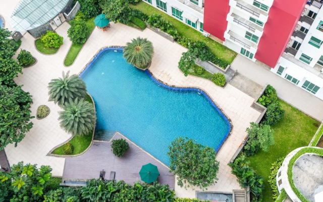 Cozy 2BR Woodland Park Residence Apartment