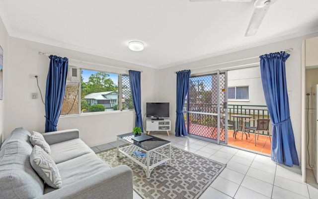 Koala Court Holiday Apartments