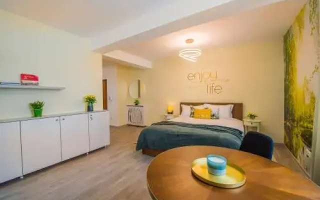 Awa Rooms
