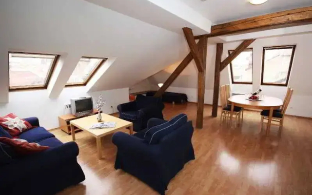 Jungmann Apartments