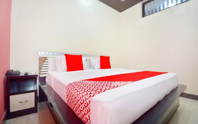 Surya Hotel by OYO Rooms