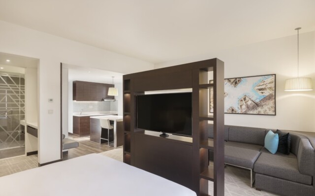 Hyatt Place Dubai Wasl District