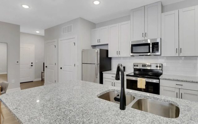 Swiftwater Apartments By Barsala