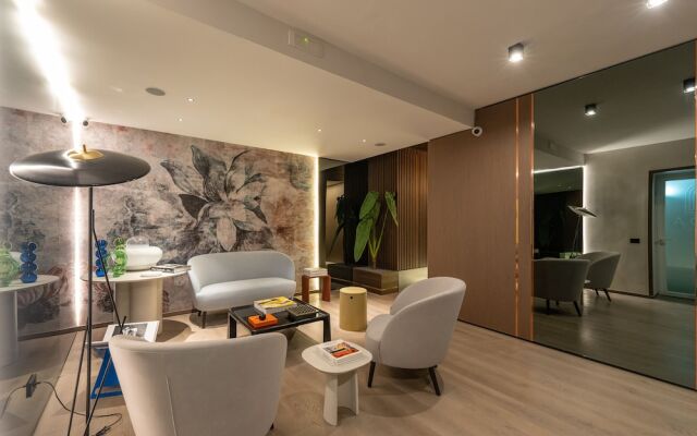 Agra Suites