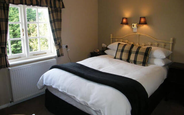 The Tumbling Weir Hotel & Restaurant