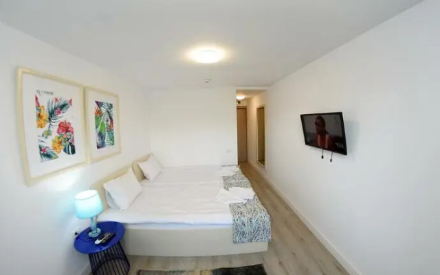 Spring Holiday Resort