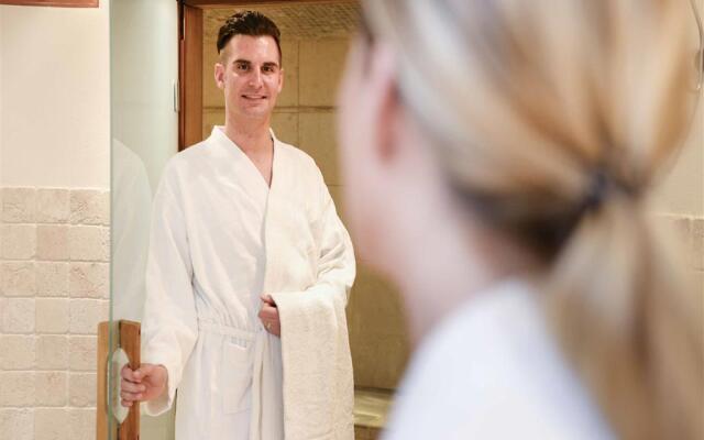 Hotel Mondial am Dom Cologne MGallery Collection