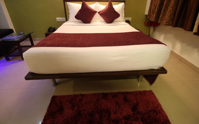 OYO Flagship 2485 Hotel Kalash Inn