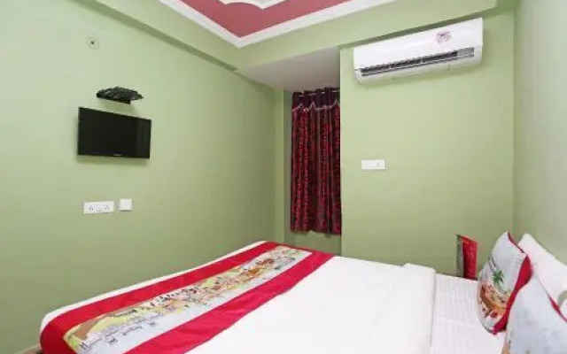 Oyo Flagship 45852 Hotel Happy Journey