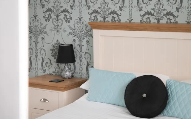 Trelawney Hotel