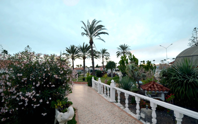 Bungalows Los Arcos