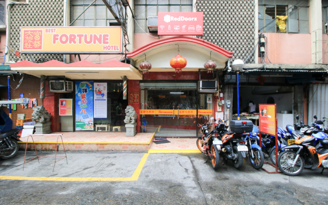 RedDoorz Plus @ Chinatown Binondo