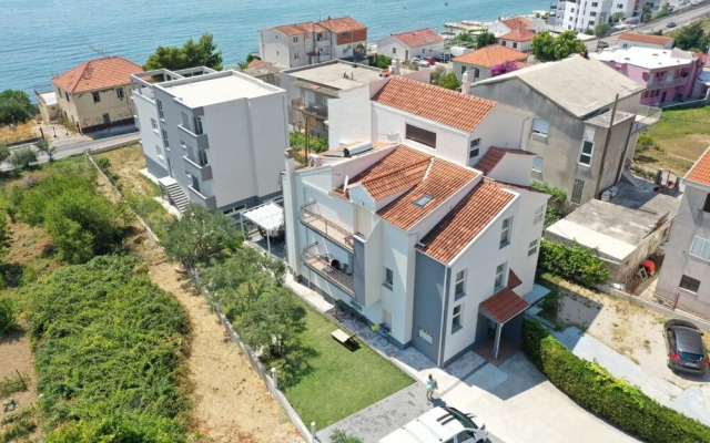 Filip - sea View - A3