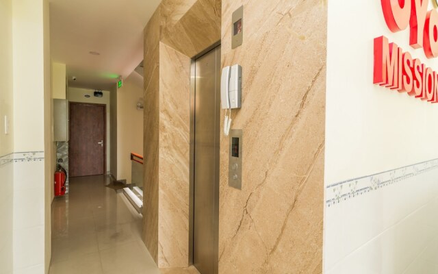 Quoc Vinh Hotel & Apartment