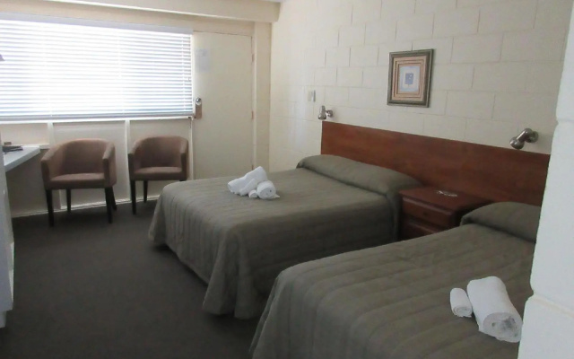 Waterview Motel Maclean – Guest Rooms – Maclean